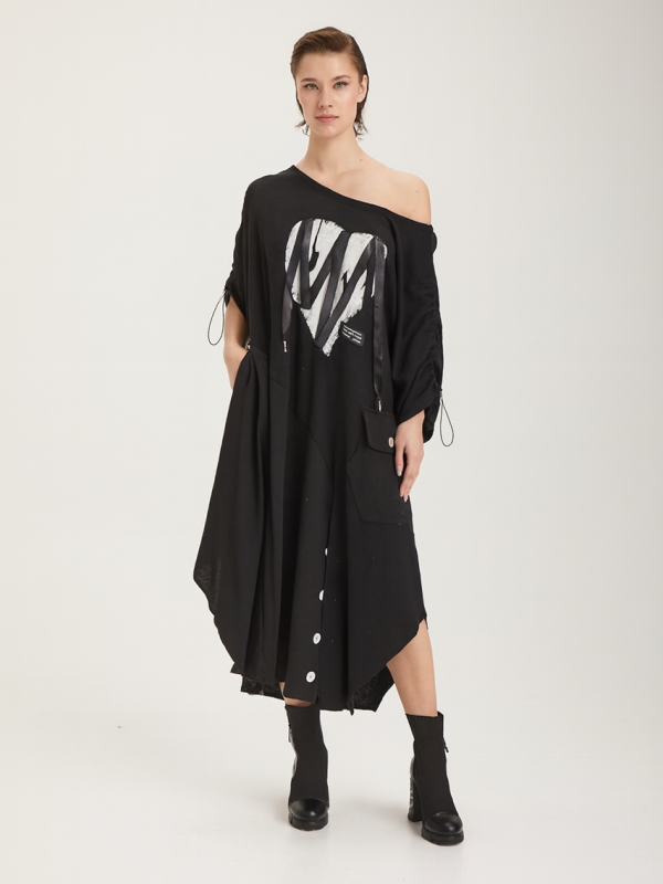 rochie oversize cu print cu inimă neagră damă
